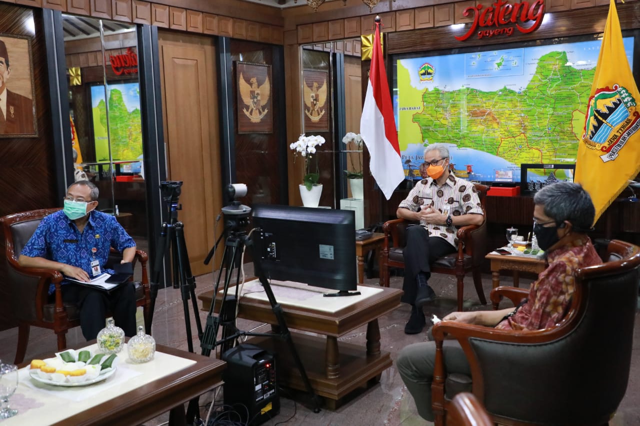 Kemenkau Beri Penghargaan Pemprov Jateng Atas WTP 5 Kali Beruntun